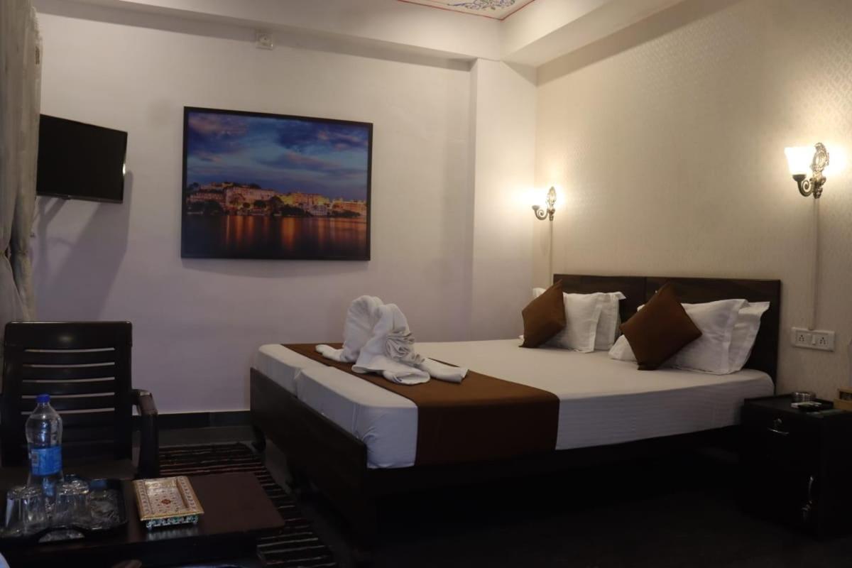 Hotel Shiv Palace Udaipur Eksteriør billede