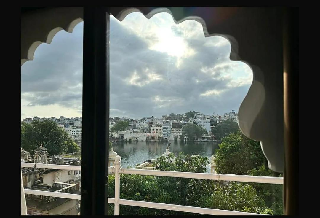 Hotel Shiv Palace Udaipur Eksteriør billede