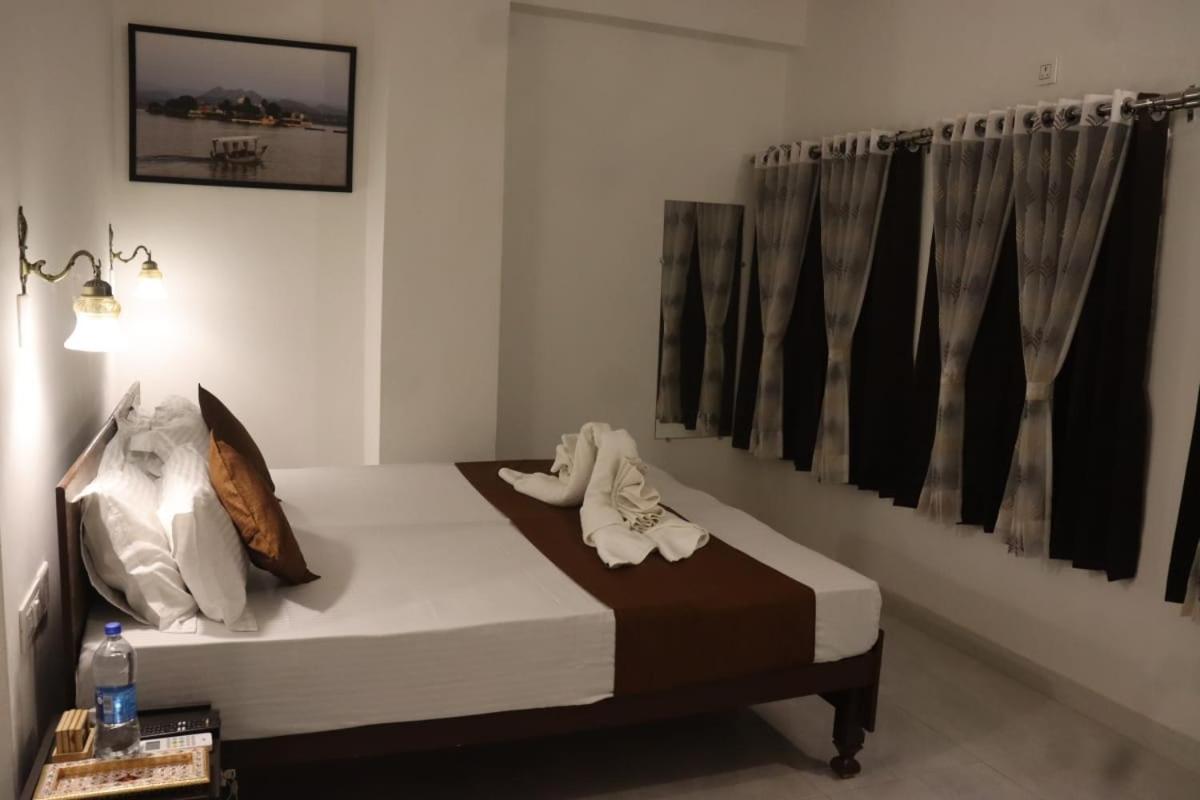 Hotel Shiv Palace Udaipur Eksteriør billede