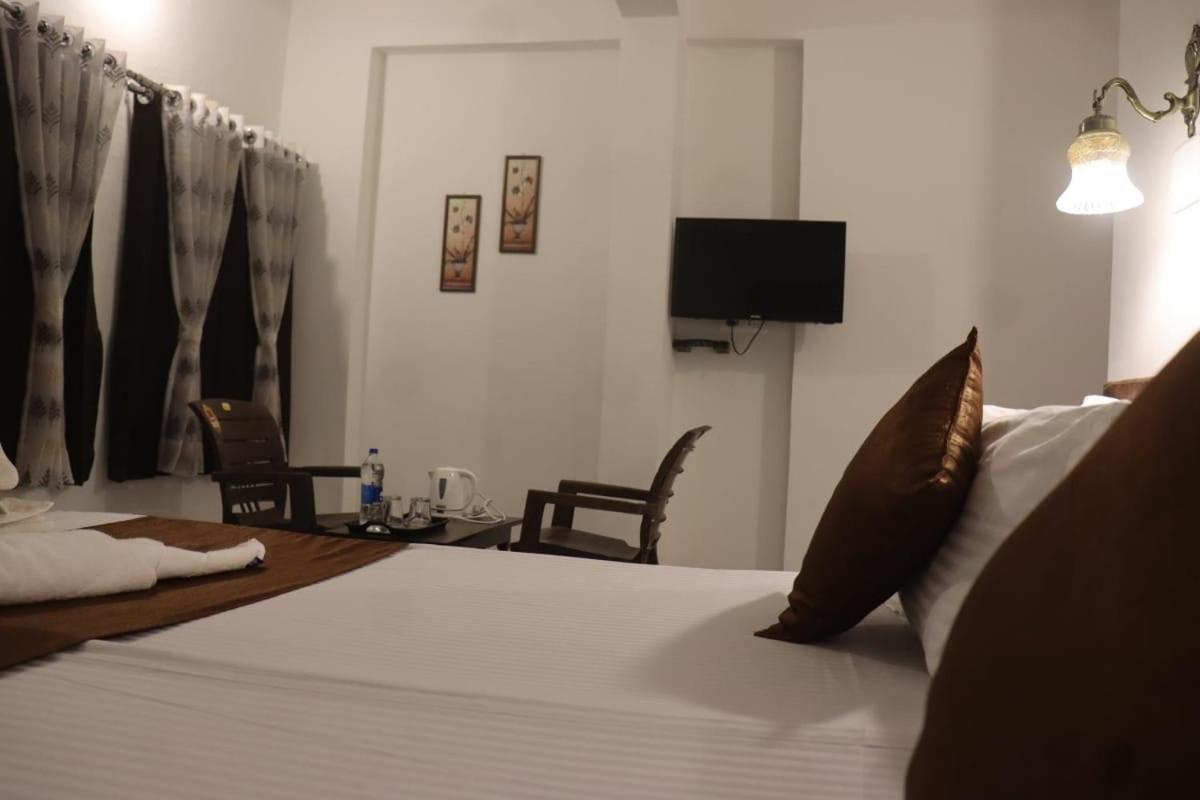 Hotel Shiv Palace Udaipur Eksteriør billede