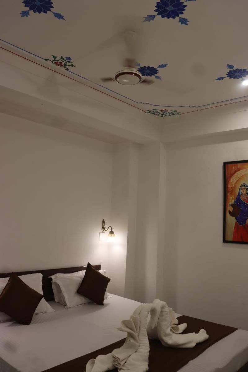 Hotel Shiv Palace Udaipur Eksteriør billede