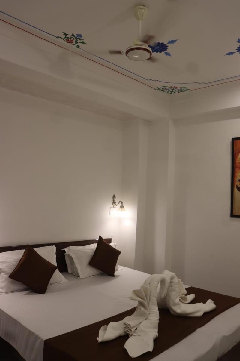 Hotel Shiv Palace Udaipur Eksteriør billede