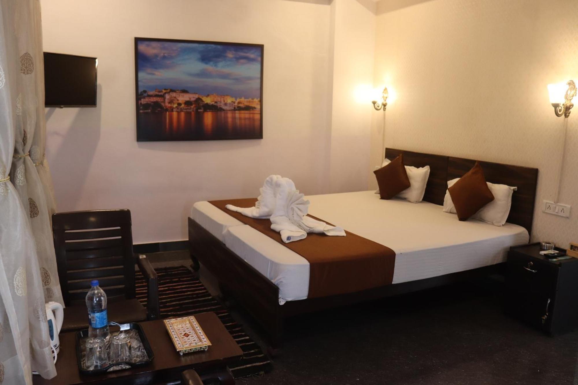 Hotel Shiv Palace Udaipur Eksteriør billede